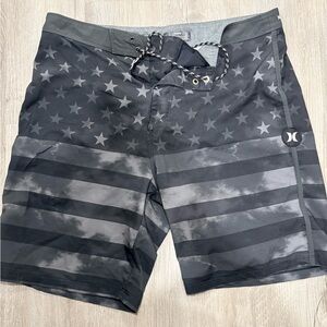 Hurley Men's Star-Patterned Gray Swim Shorts